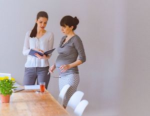 Cool Job : aidez les futurs parents en devenant baby planner / iStock.com - gruizza