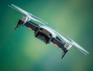 Des drones pour reboiser : la technologie au service de l’environnement