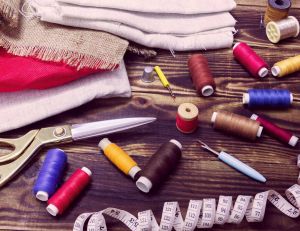 DIY : avez-vous testé les kits couture ? / iStock.com-Angelika-Angelika