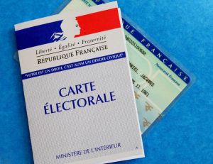 Elections 2022 : une carte électorale dotée d'un QR code pour simplifier vos démarches / iStock.com - _laurent