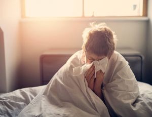 Épidémie de grippe : les bons gestes à adopter / iStock.com - Imgorthand