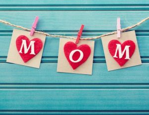 De nombreuses applications permettent de trouver le cadeau de fêtes des mères idéal - iStockPhoto