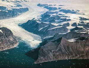 Groenland : le réchauffement climatique a atteint un point de non-retour / iStock.com - Delpixart
