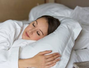 Insomnies, nuits blanches : nos conseils pour rattraper votre sommeil perdu / iStock.com - davidf