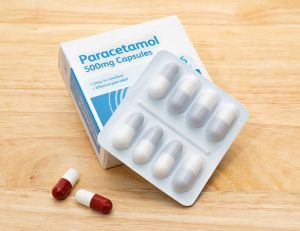 Paracétamol : un danger pour la santé en cas de surdosage ? / iStock.com -clubfoto