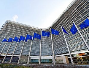 La commission européenne ouvre une enquête sur le monopole de la FDJ / iStock.com - roibu