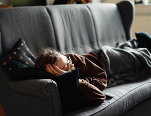 La science de la sieste parfaite : durée, position, moment de la journée…