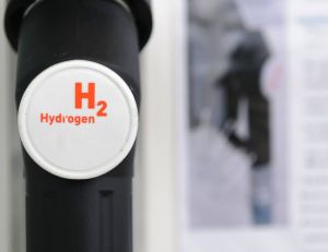 La voiture à hydrogène, un avenir possible ? / Istock.com - Stephen Barnes