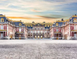 Le Grand Contrôle, l'hôtel de luxe du XVIIème juste à côté du château de Versailles / iStock.com - Vladislav Zolotov