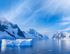 Le plus gros iceberg de l'Antarctique s'est détaché, une catastrophe climatique / iStock.com - Grafissimo