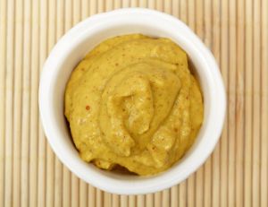 Le goût de la moutarde et du wasabi ont plus à voir avec les chenilles que vous ne l'imaginez...
