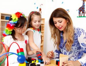 Méthode Montessori : qu'est-ce que c'est ? / iStock.com - Hiphotos25