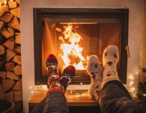 Passez votre déco en mode hiver pour un intérieur chaleureux / iStock.com - svetikd