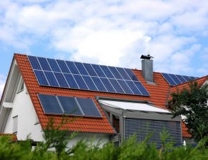 La différence entre l'énergie solaire photovoltaïque et thermique