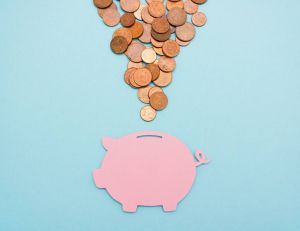 Pouvoir d'achat : comment dépenser moins et faire des économies ? / iStock.com - MissTuni