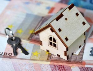 Réviser un loyer d'habitation : quels sont les droits et les obligations légales pour les propriétaires / iStock.com - Oleg Elkov