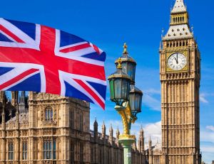 Royaume-Uni : n'oubliez pas votre passeport pour visiter Big Ben et Buckingham Palace ! / iStock.com - IR_Stone