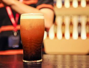Saint-Patrick : le top des bières à boire pour l'occasion / iStock.com - Zdenka_Simekova