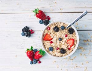 Santé : ce qu'il faut manger au petit déjeuner ? / Istock.com - erdikocak