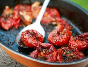 Tomates provençales confites au four