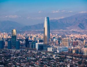 Voyager pas cher : découvrez Santiago avant tout le monde au Chili / iStock.com - erlucho