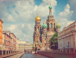 Voyages : Destination phare du mois de juin : la Russie / iStock.com - ArtMarie