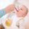 5 idées reçues sur l'alimentation de votre bébé / iStock.com - Ivanko_Brnjakovic