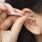 Le coton-tige, jugé dangereux pour le conduit auditif, devrait être abandonné, selon de nombreux spécialistes