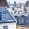 Alors que Paris fait face à une crise du logement, les toitures de la ville offrent un potentiel inestimable.