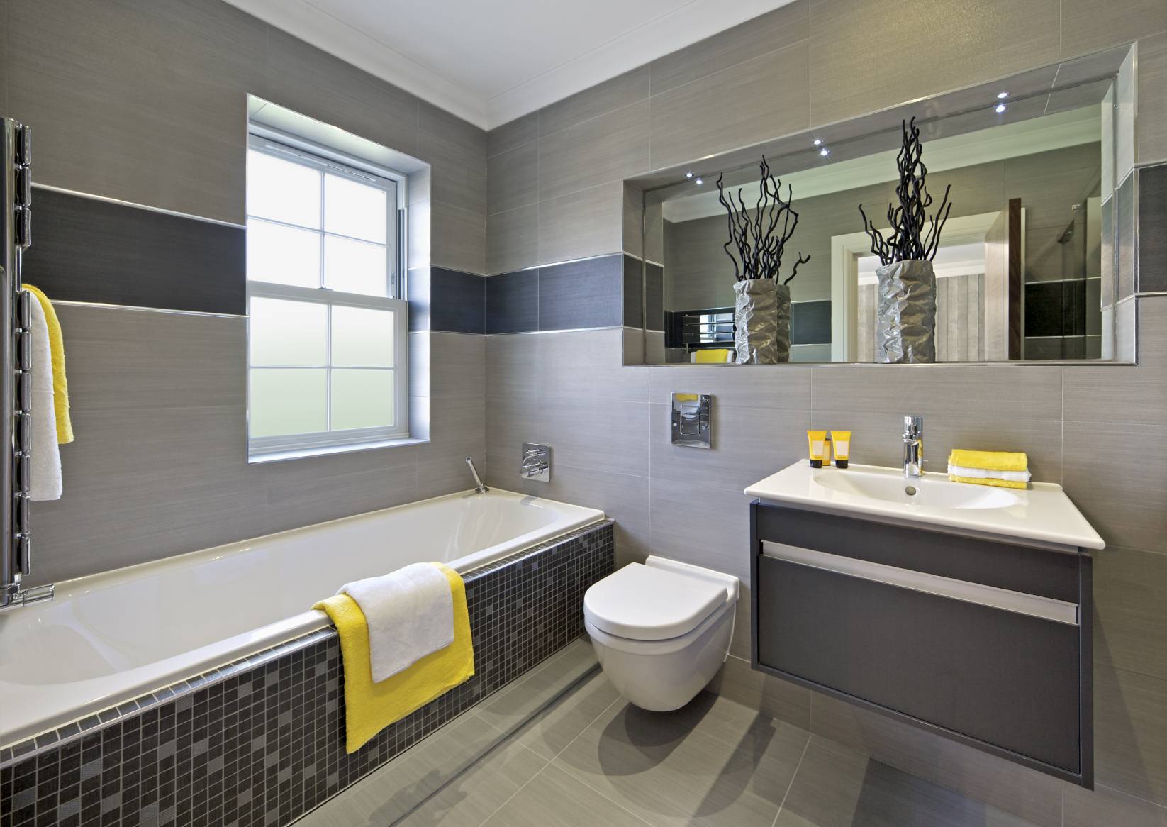 Comment choisir des meubles de salle de bain adaptés aux seniors ?