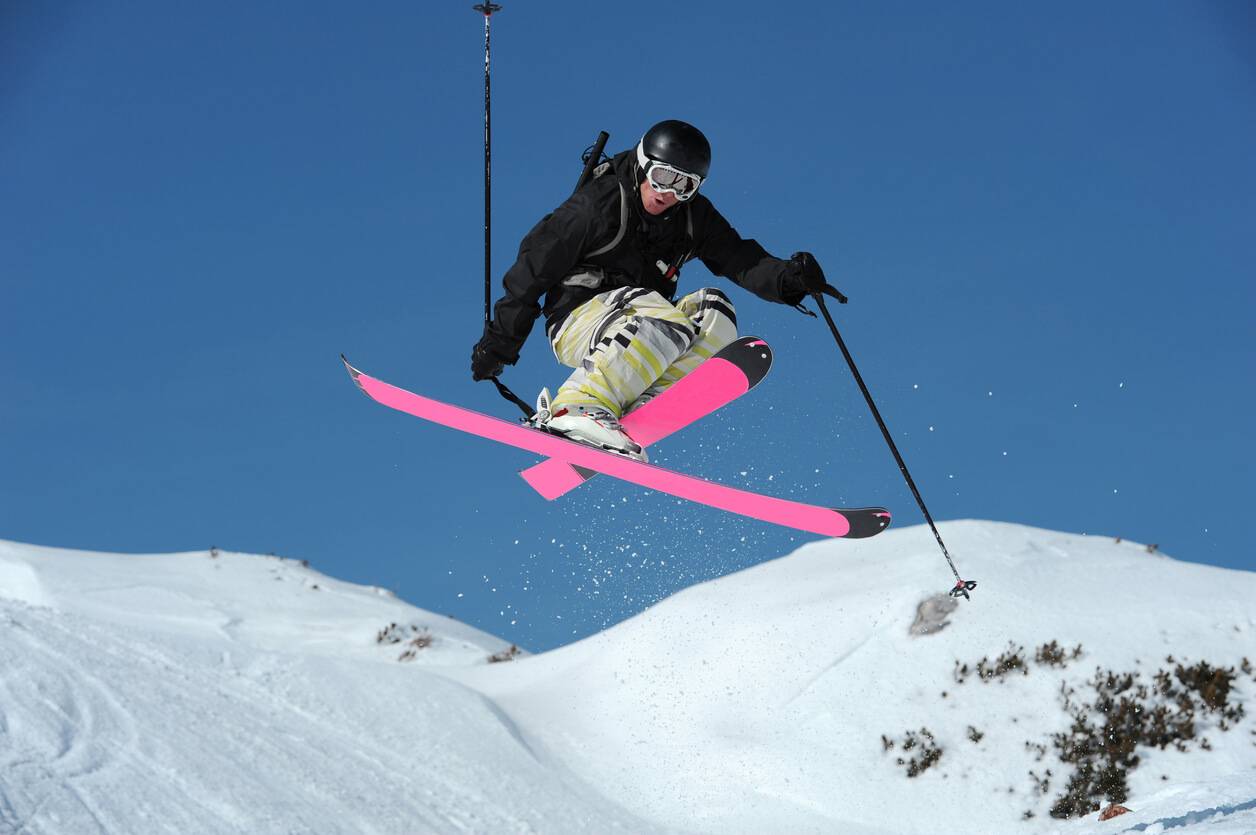 Découvrir le ski freestyle | Pratique.fr